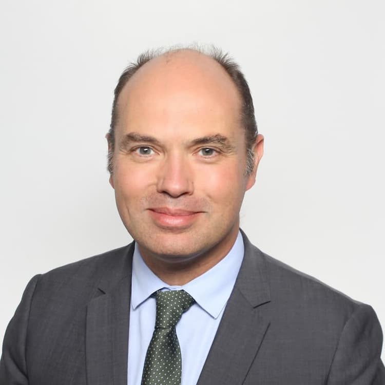 Thierry Viu, Thierry Viu,